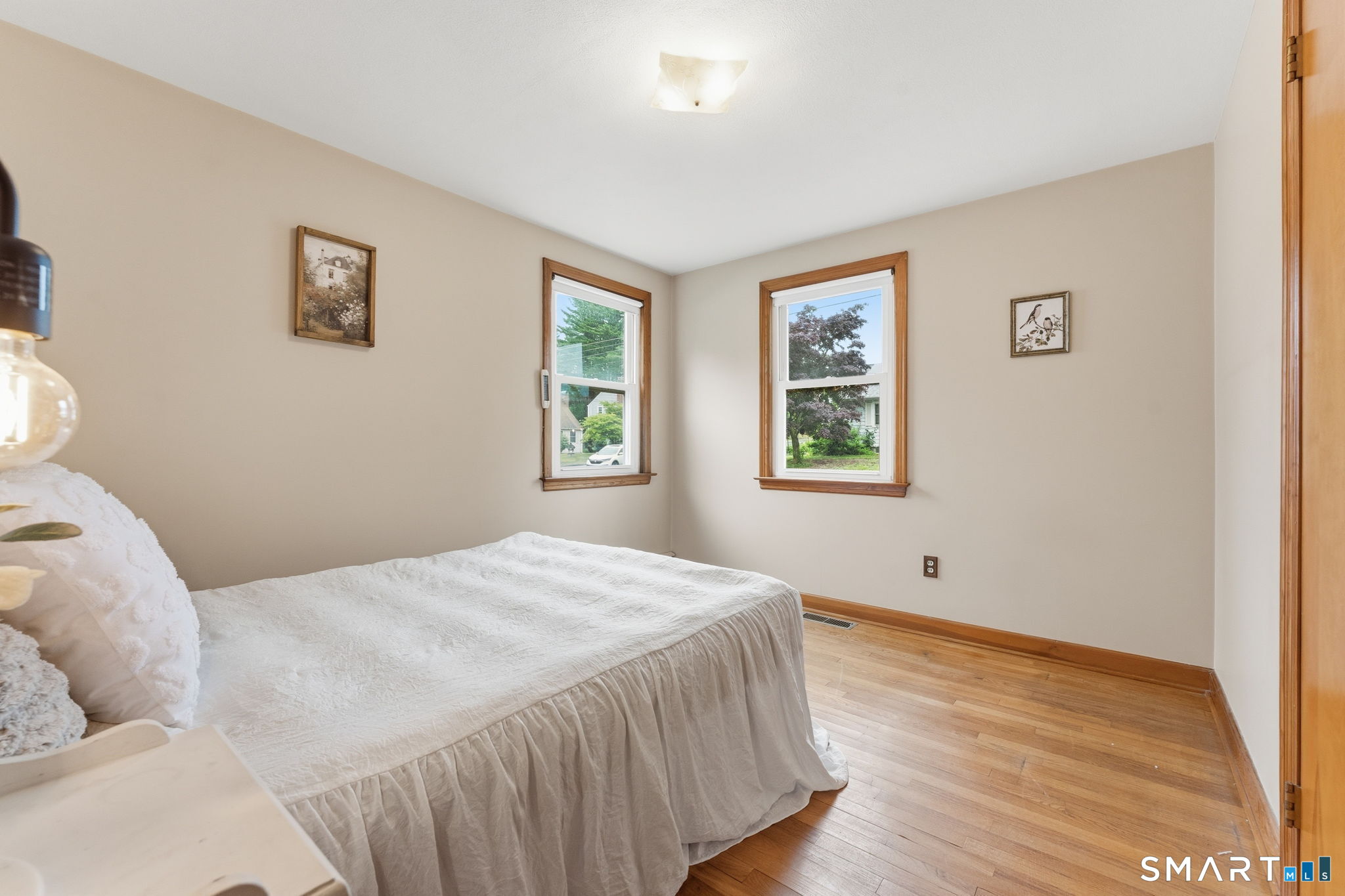 87 Lewis Street Middletown, CT 06457 - Photo 13 of 37