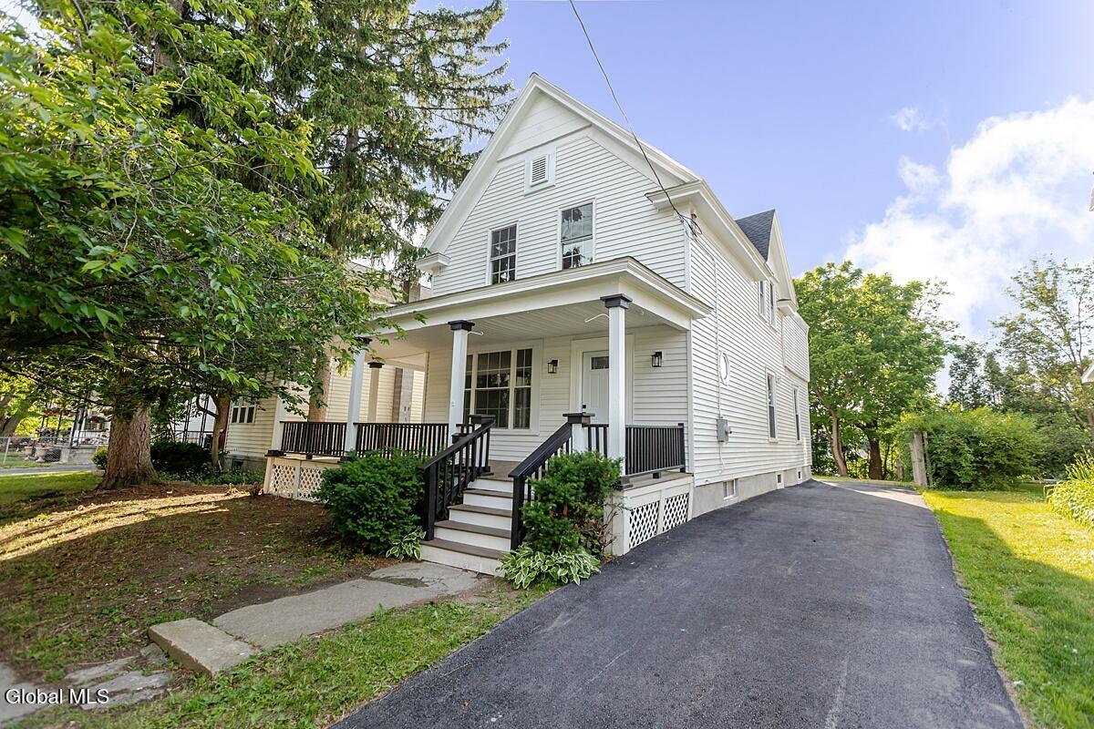1659 Lenox Road Schenectady, NY 12308 - Photo 4 of 64 CBP-55