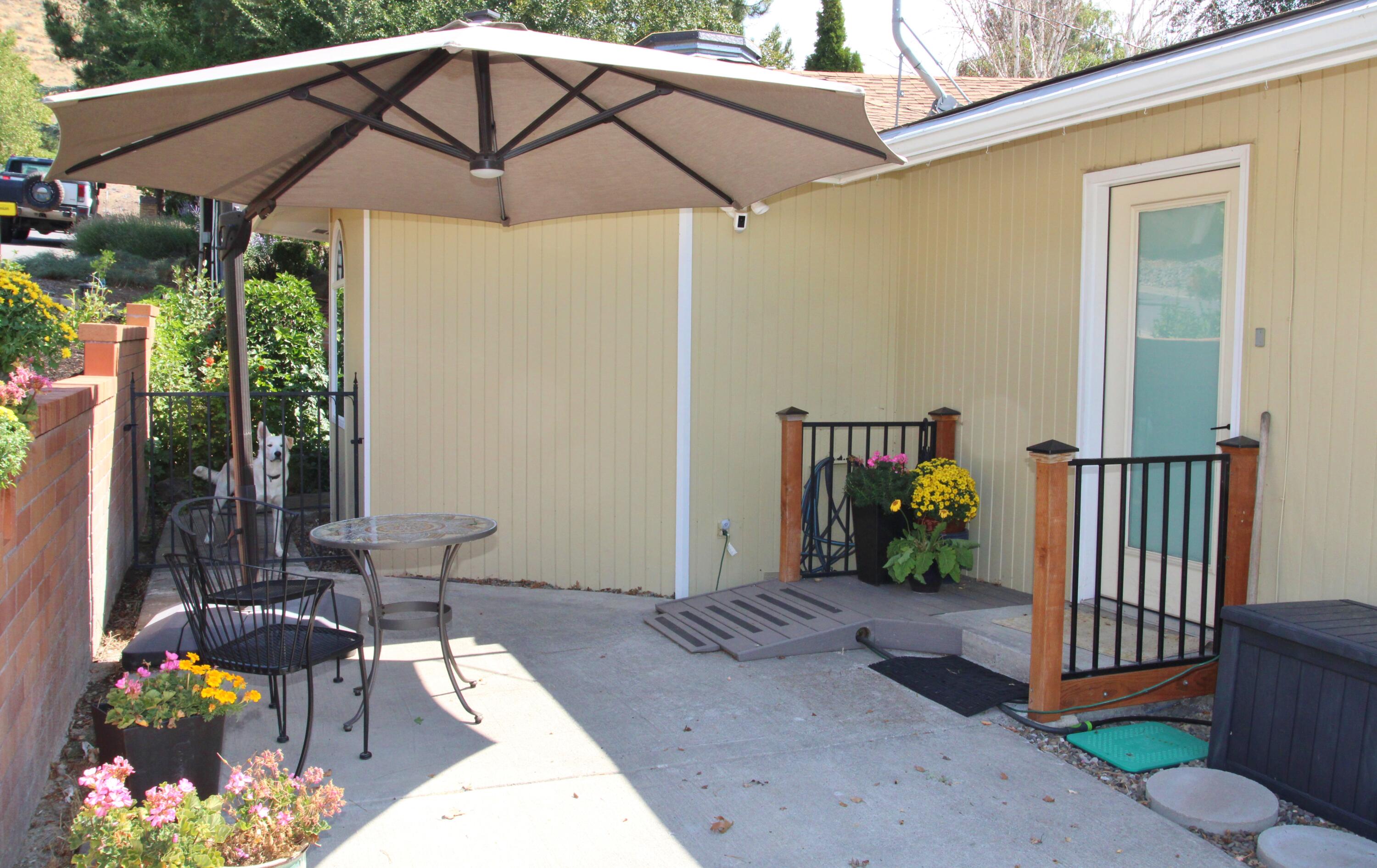 2075 Calhoun Street Klamath Falls, OR 97601 - Photo 6 of 89 2075 Calhoun 1000