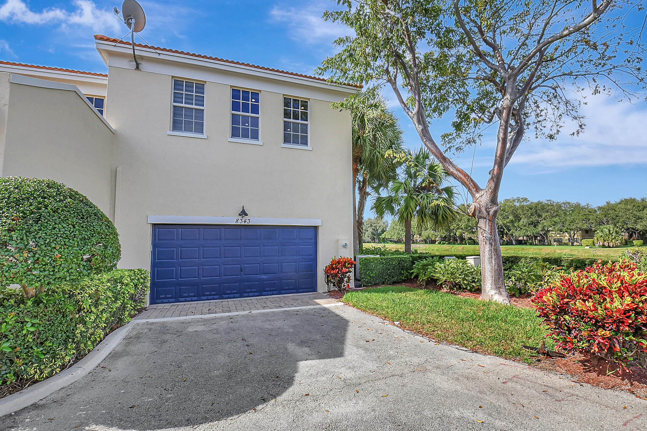8343 Northwest 8th Way Boca Raton, FL 33487 - Photo 17 of 22 2-Car Garage