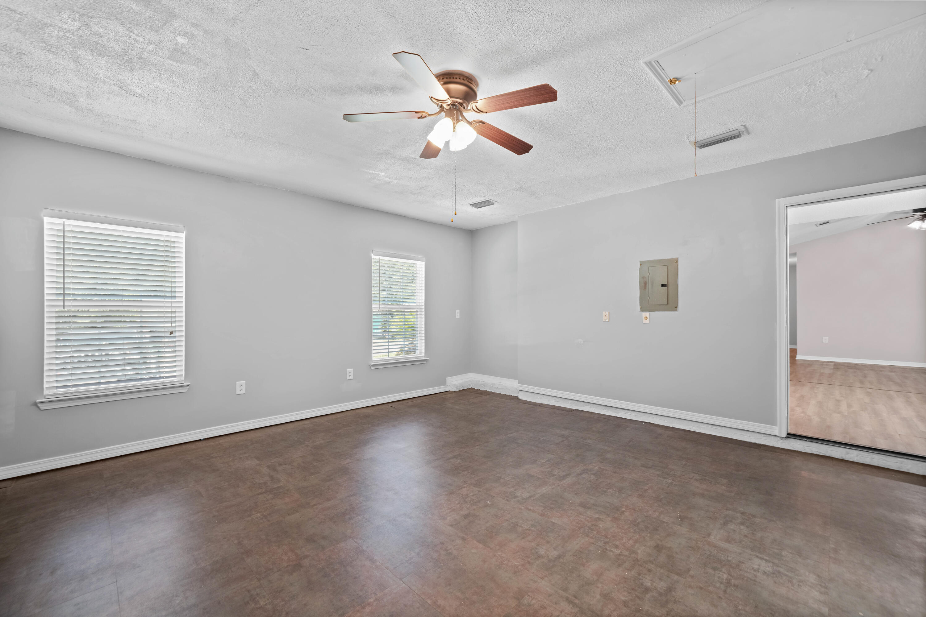 3010 Windsor Circle Crestview, FL 32539 - Photo 15 of 46 untitled-06638