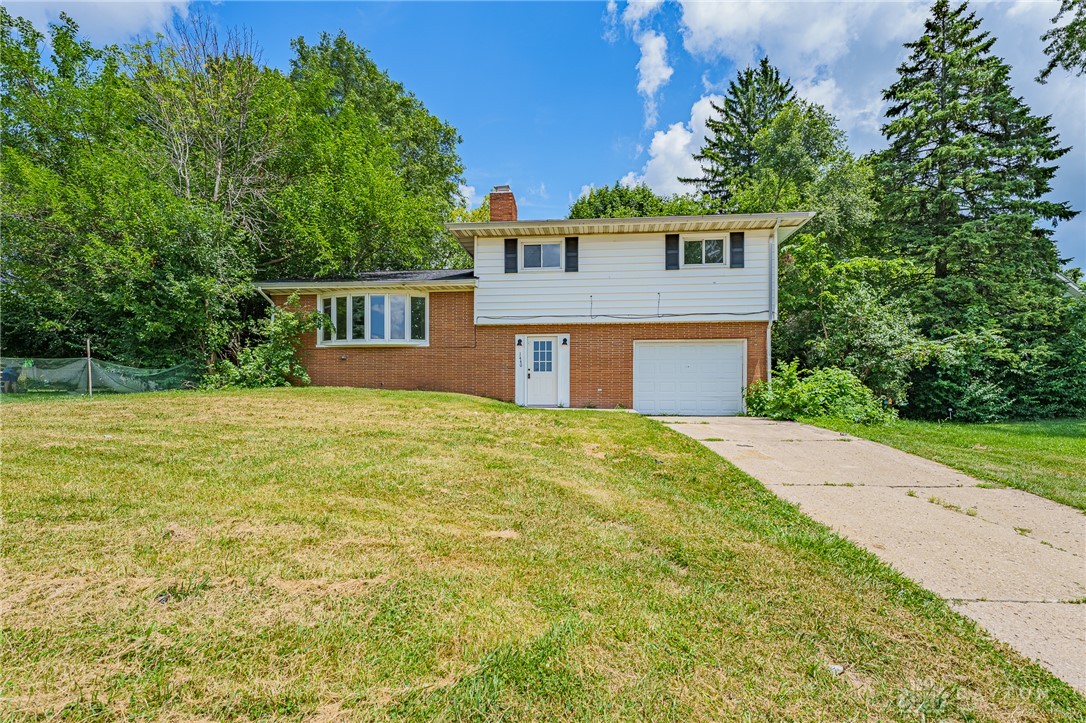 1440 Selma Road Springfield, OH 45505 - Photo 1 of 47