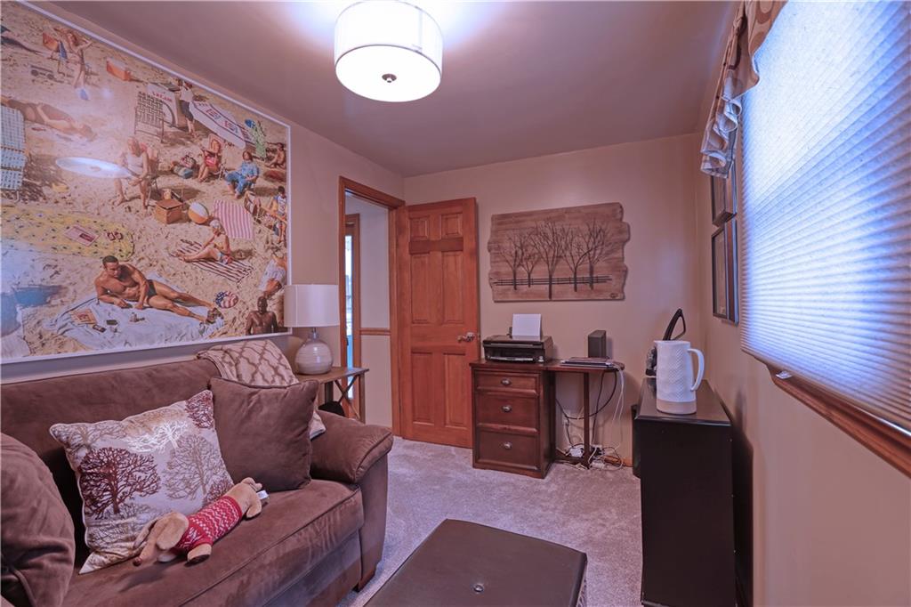 139 Miller Road Rochester, PA 15074 - Photo 13 of 33 a living room with furniture and a window
