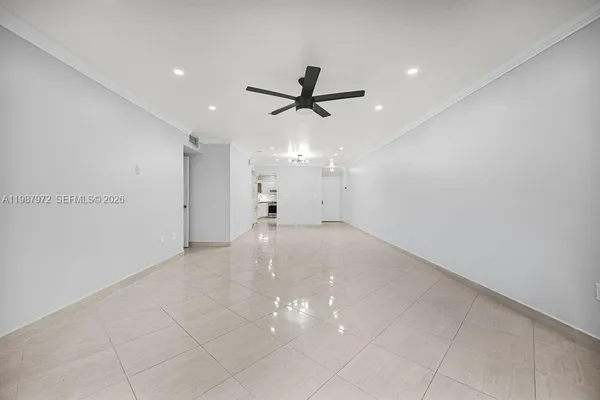 $3,200 | 4020 North Hills Drive, Unit 2, Hollywood, FL 33021