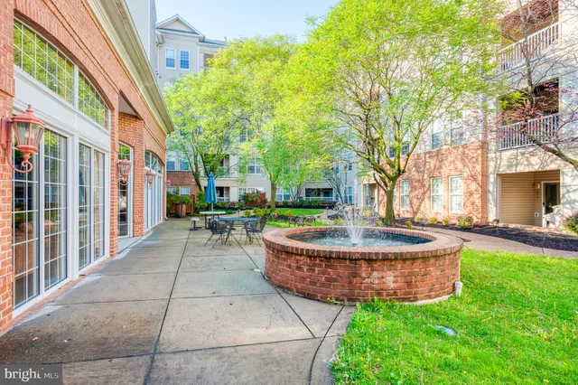 $2,000 | 400 Symphony Circle, Unit 251D, Cockeysville, MD 21030