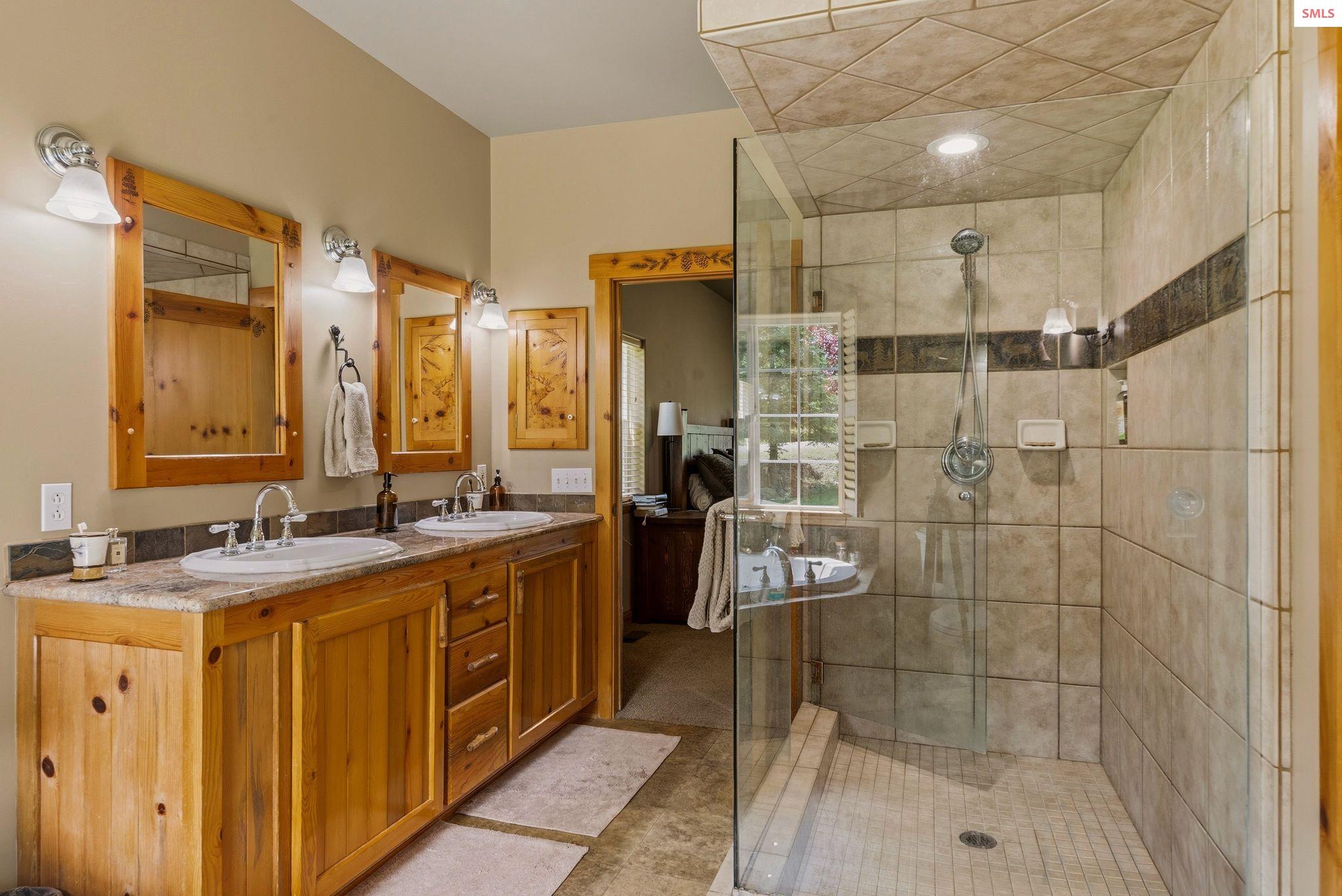 235 Kiebert Loop Hope, ID 83836 - Photo 35 of 99 Gallery Image 35