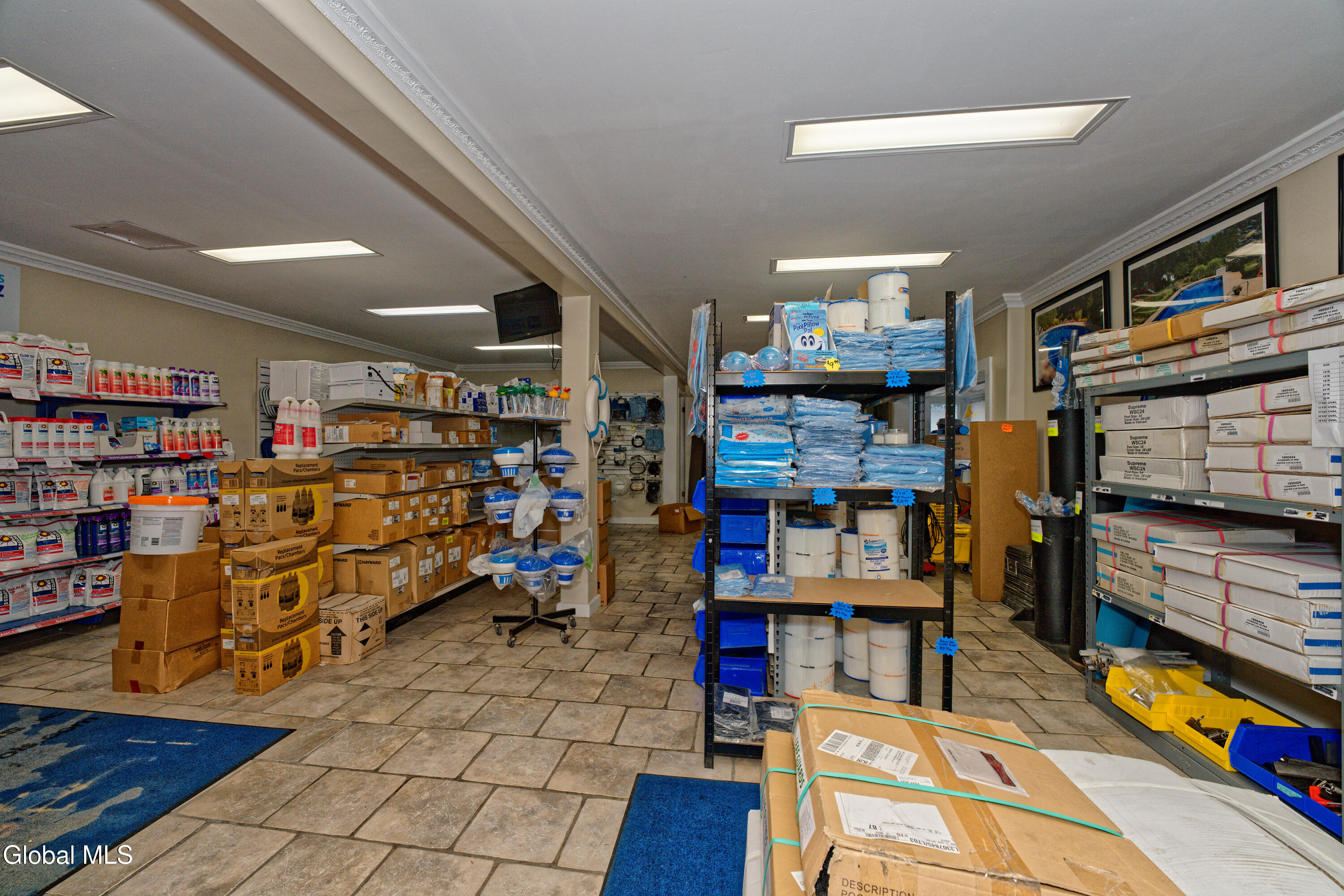 671 Mariaville Road Rotterdam, NY 12306 - Photo 16 of 59 2 Pool 6