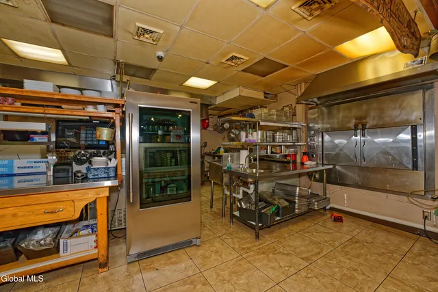 $899,900 | 671 Mariaville Road, Rotterdam, NY 12306