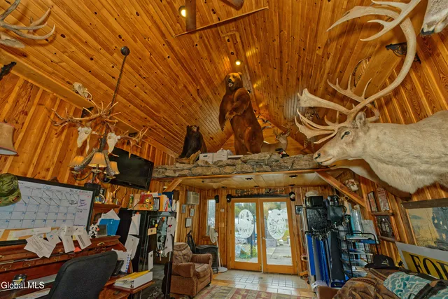 $899,900 | 671 Mariaville Road, Rotterdam, NY 12306