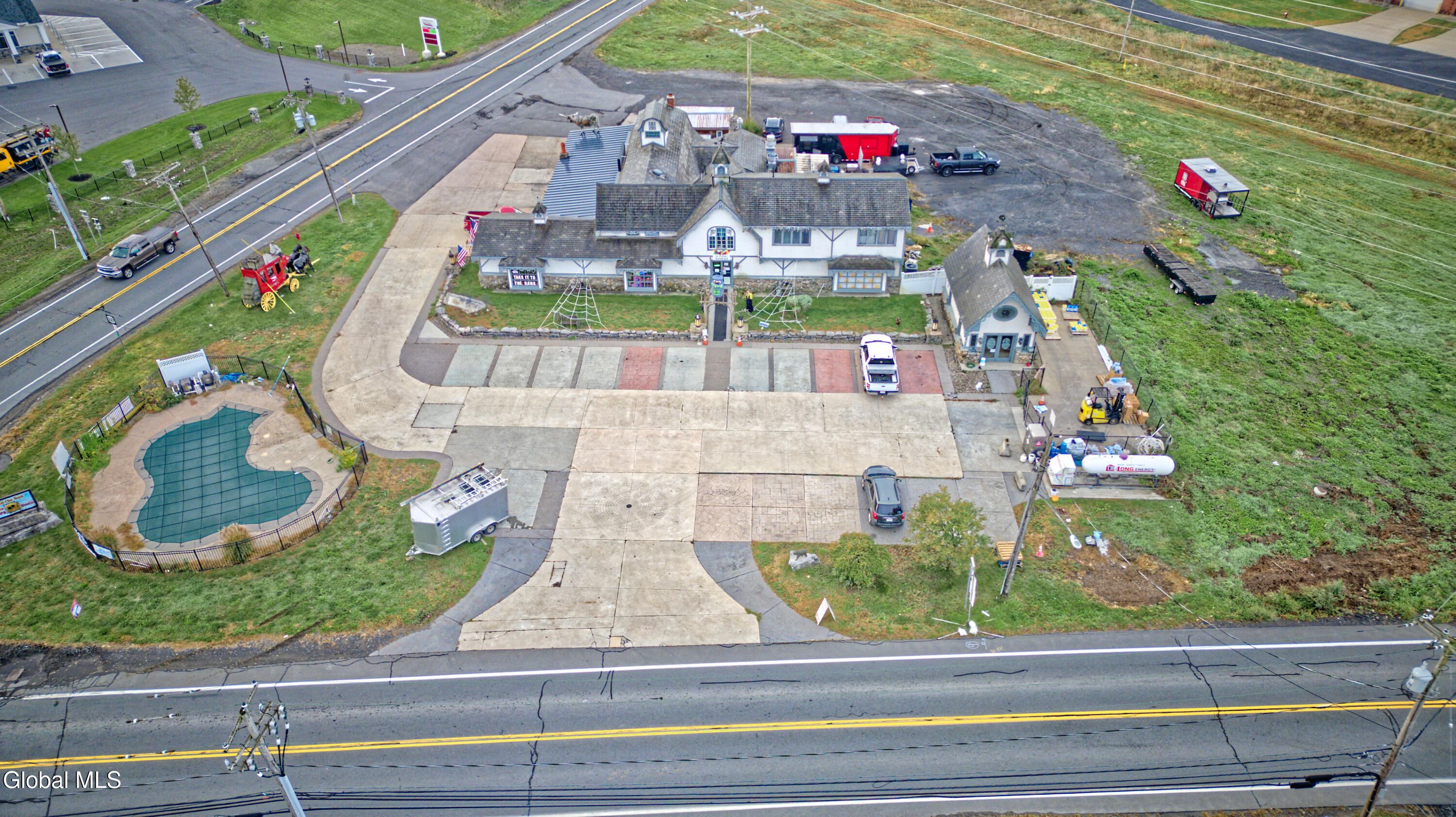 671 Mariaville Road Rotterdam, NY 12306 - Photo 45 of 59 Air Yard 4