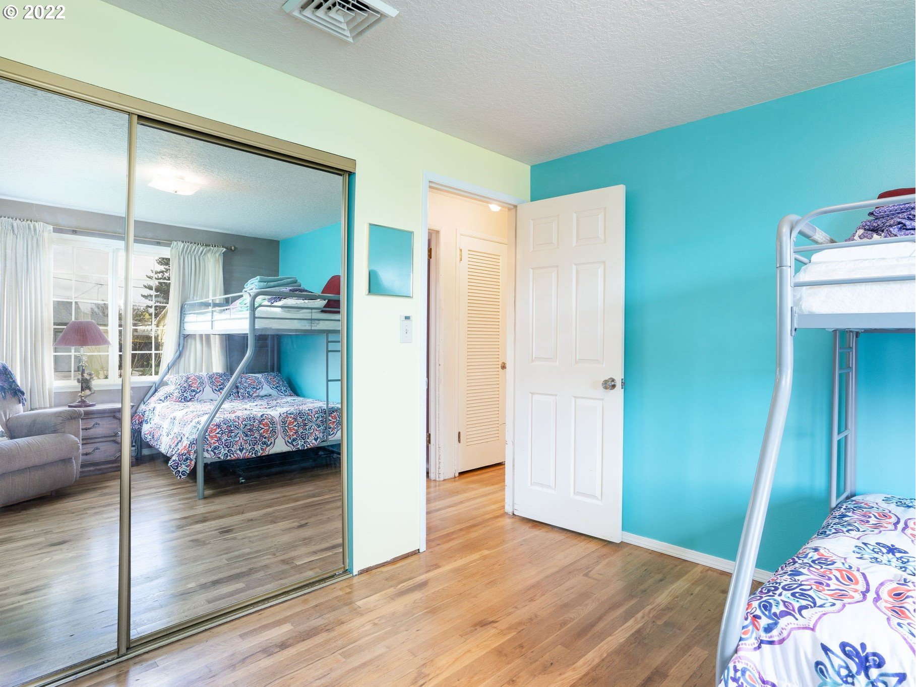 1358 Thompson Road Woodburn, OR 97071 - Photo 17 of 32 Gallery Image 17