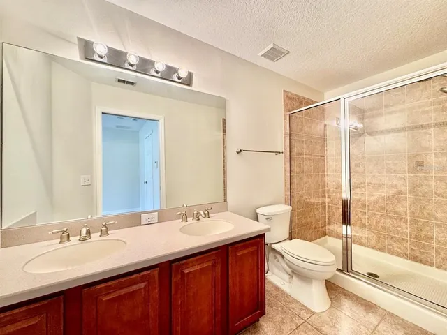 $1,650 | 8504 Brushleaf Way, Tampa, FL 33647