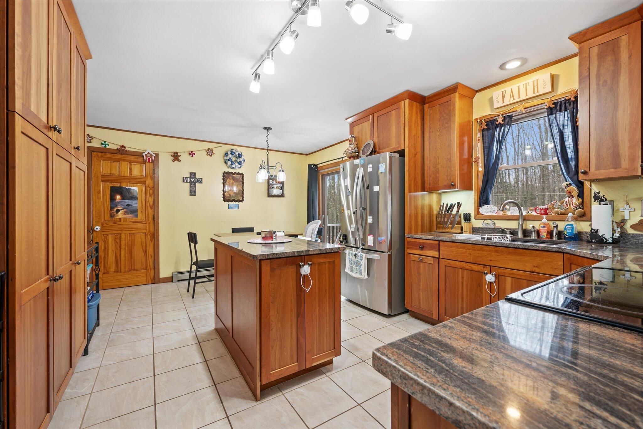 1130 Silver Lake Road Bucksport, ME 04416 - Photo 8 of 50 09-Kitchen