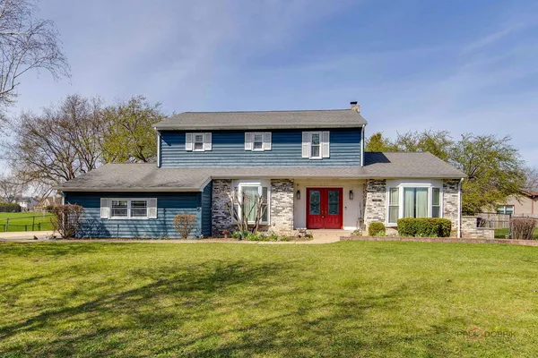 $650,000 | 2326 West Weathersfield Way, Schaumburg, IL 60193