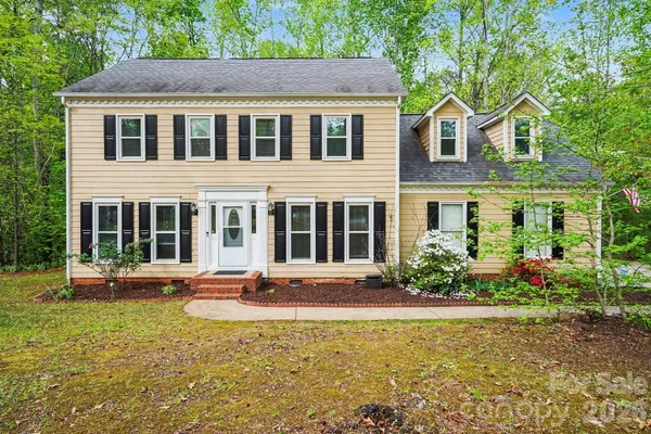 $545,000 | 8637 Quarters Lane, Mint Hill, NC 28227
