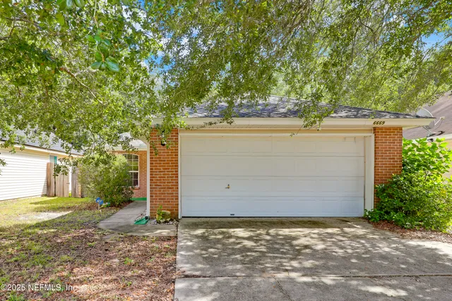 $250,000 | 6669 Morse Glen Lane, Jacksonville, FL 32244