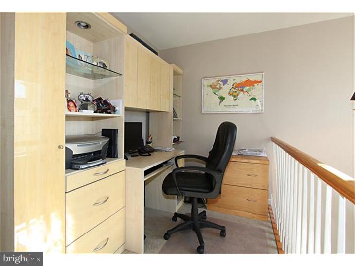 224 Hawthorne Way Riverside, NJ 08075 - Photo 11 of 24