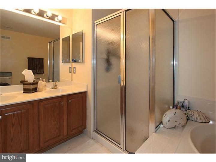 224 Hawthorne Way Riverside, NJ 08075 - Photo 18 of 24