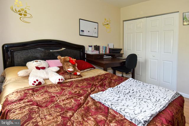 $445,000 | 9308 Frostburg Way, Montgomery Village, MD 20886