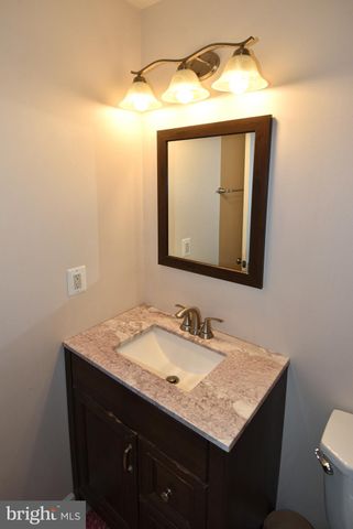 $445,000 | 9308 Frostburg Way, Montgomery Village, MD 20886