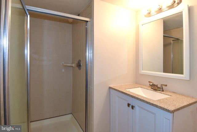 $445,000 | 9308 Frostburg Way, Montgomery Village, MD 20886