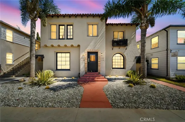 $2,850 | 1142 Bennett Avenue, Long Beach, CA 90804