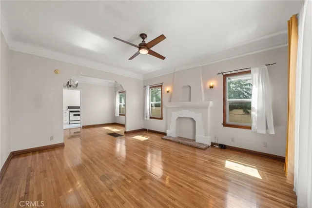 $2,850 | 1142 Bennett Avenue, Long Beach, CA 90804