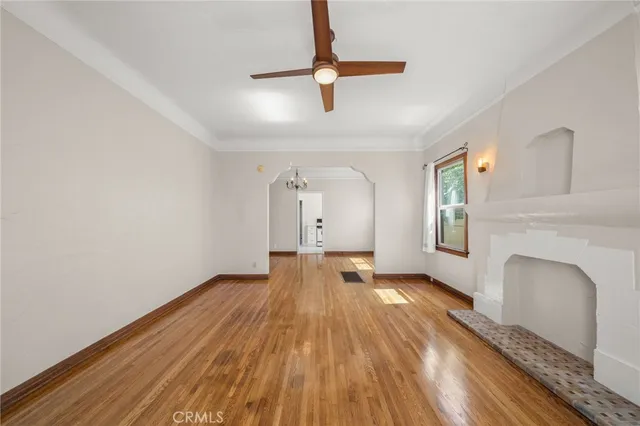 $2,850 | 1142 Bennett Avenue, Long Beach, CA 90804