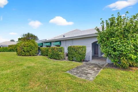 $669,000 | 4862 South Lake Drive, Boynton Beach, FL 33436