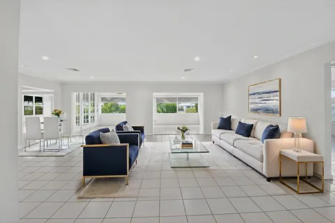 $669,000 | 4862 South Lake Drive, Boynton Beach, FL 33436