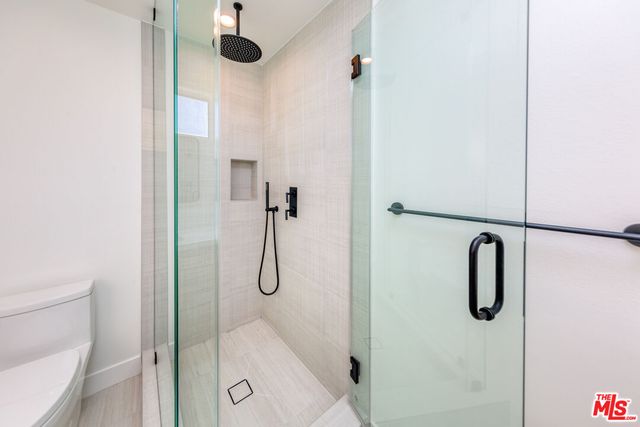 $4,450 | 610 North Orlando Avenue, Unit 305, Los Angeles, CA 90048