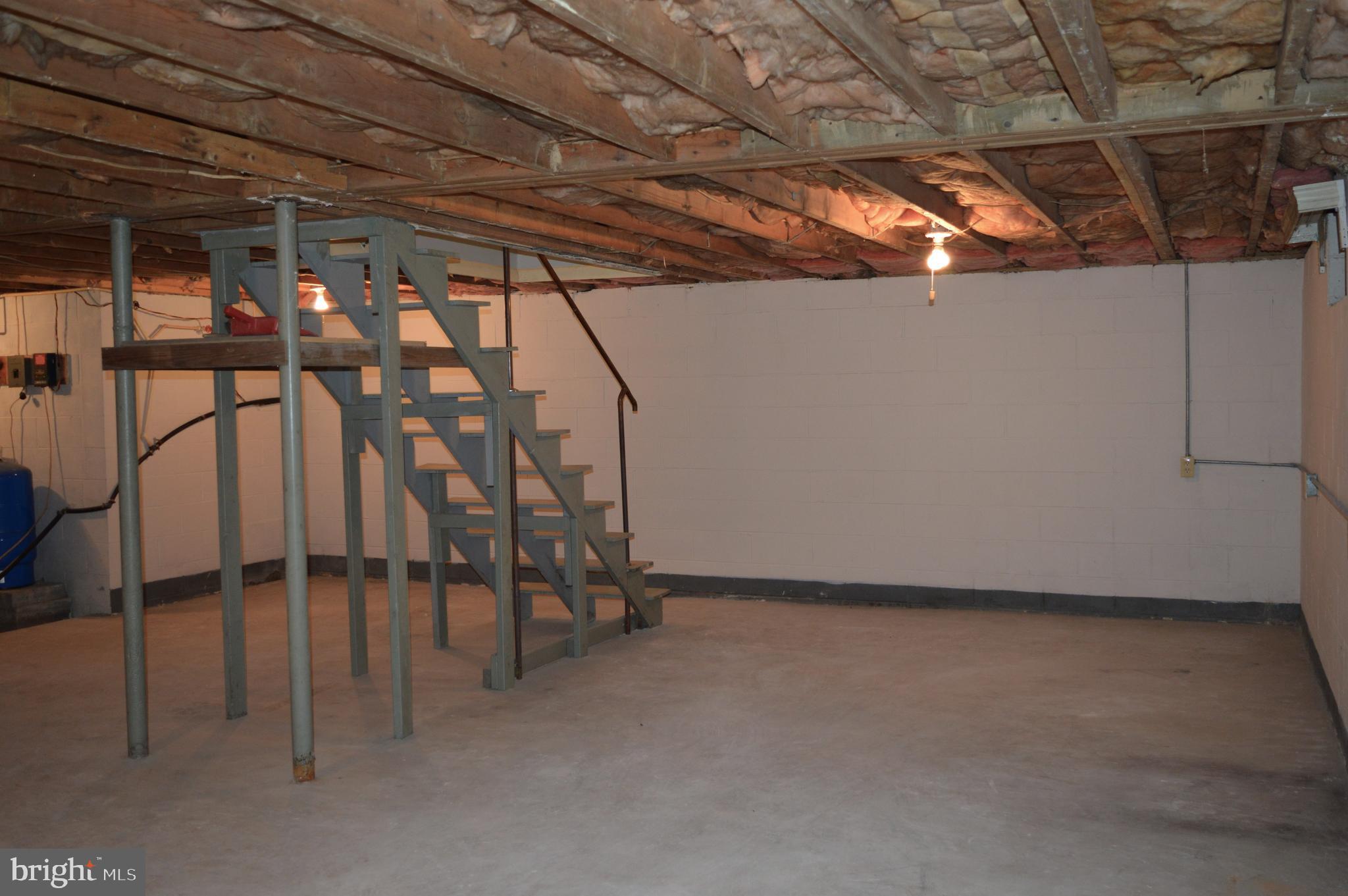 586 Welltown Road Winchester, VA 22603 - Photo 23 of 31 Gallery Image 23