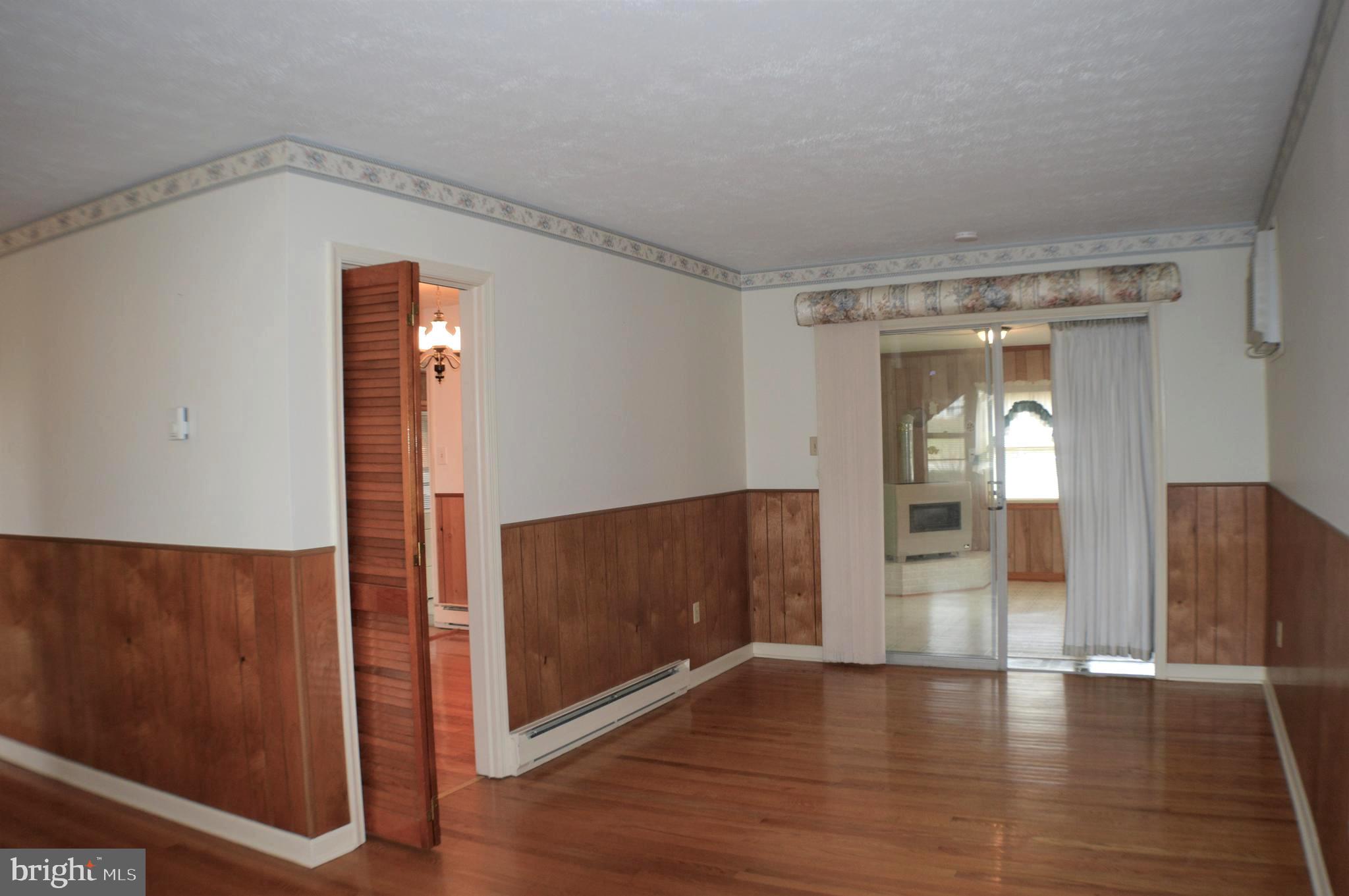 586 Welltown Road Winchester, VA 22603 - Photo 6 of 31 Gallery Image 6