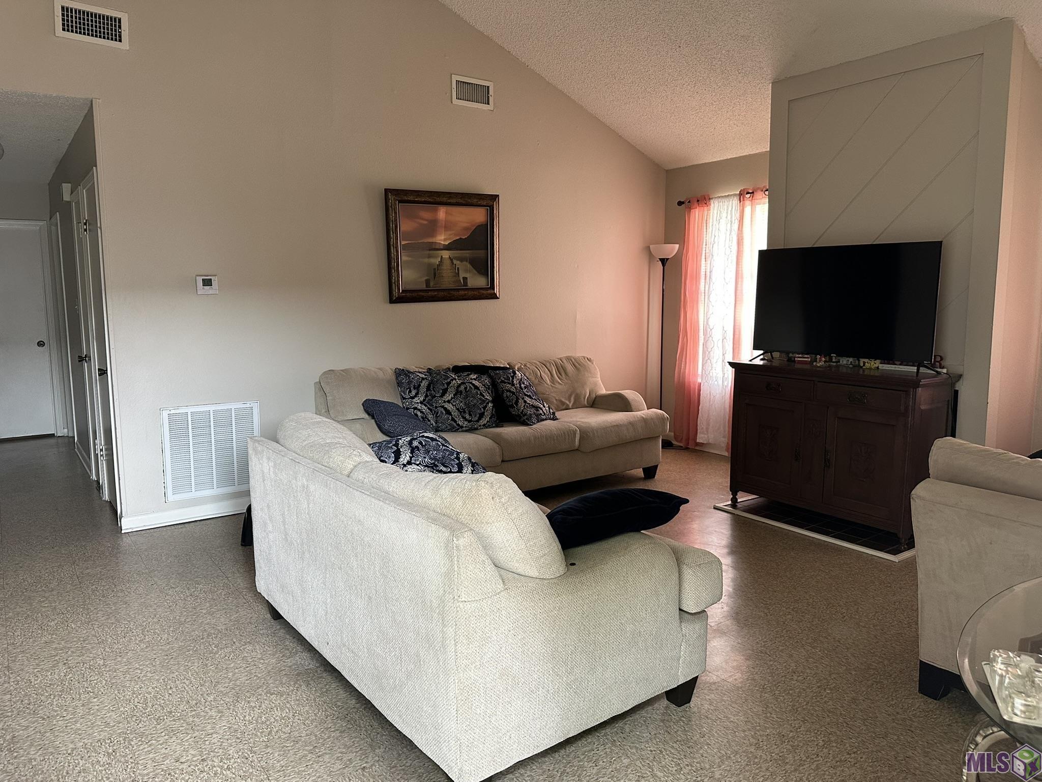 8828 GSRI Avenue Baton Rouge, LA 70810 - Photo 6 of 7