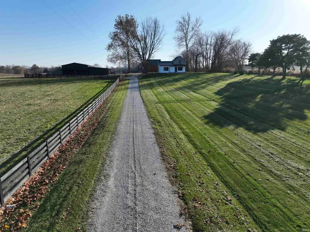 $484,000 | 3981 Highway 110, Rochester, IN 46975
