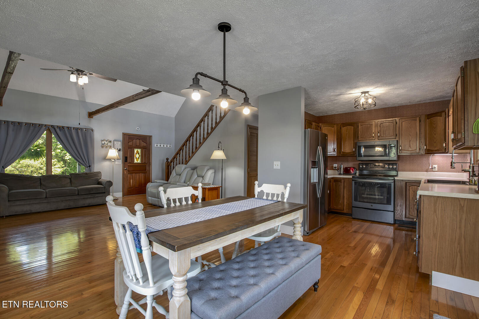 132 Morris Road Kingston, TN 37763 - Photo 15 of 60 15_MorrisLane_132_Dining02