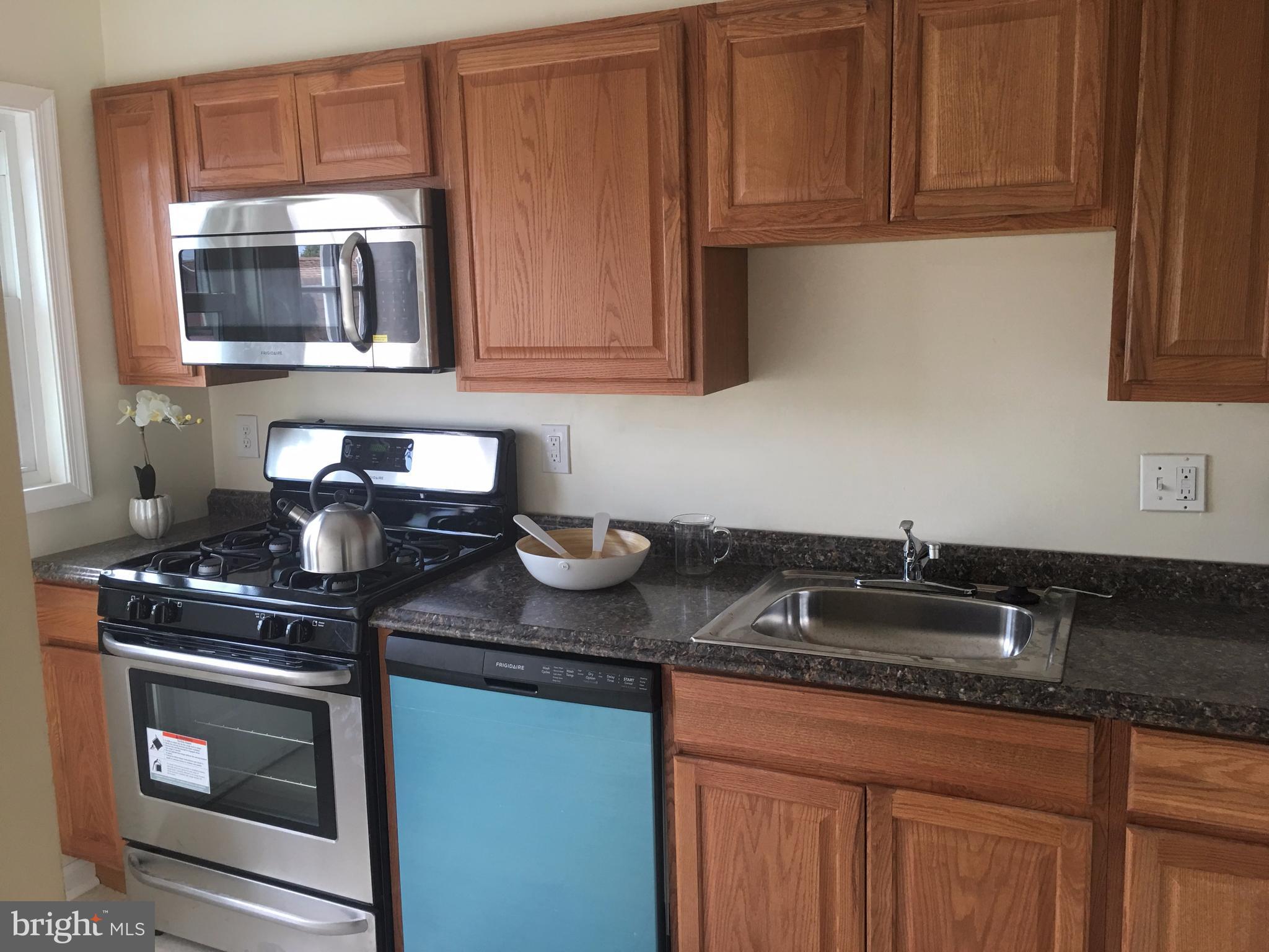 8516 Kavanagh Road Dundalk, MD 21222 - Photo 8 of 15 Kitchen