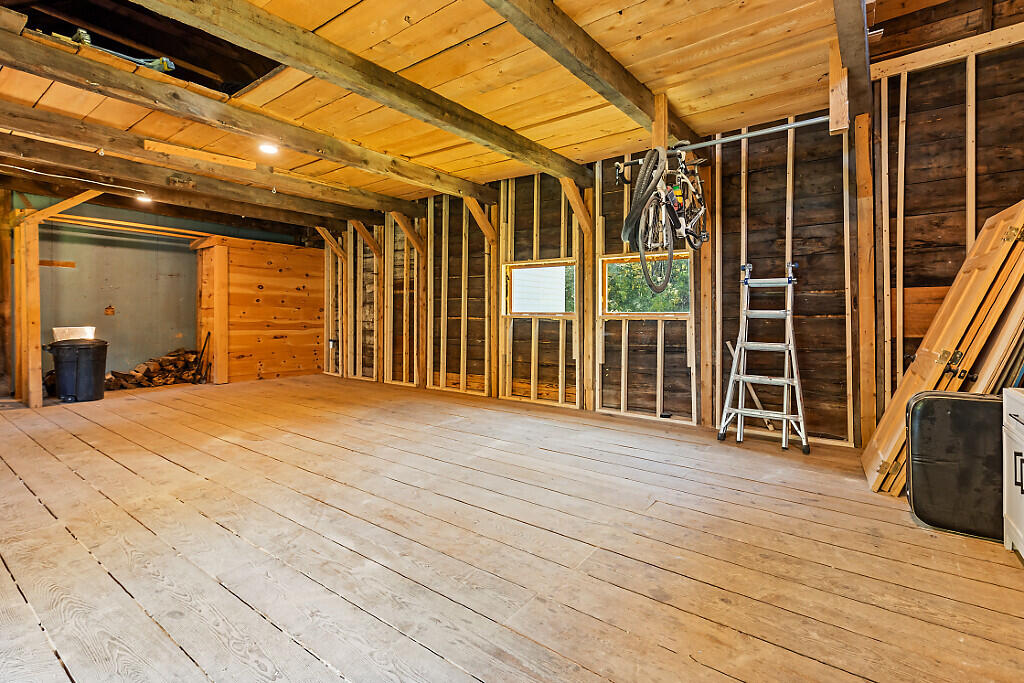 564 Hussey Hill Road Vassalboro, ME 04989 - Photo 94 of 99 84_BP5A0393_DxO_mls