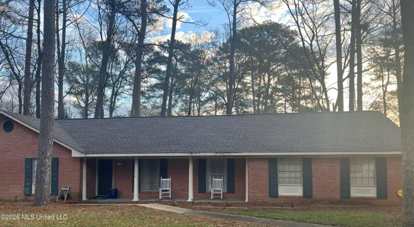 $185,000 | 5636 Ridgewood Road, Jackson, MS 39211