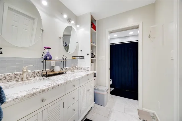 $499,900 | 16424 East George Franklyn Drive, Independence, MO 64055