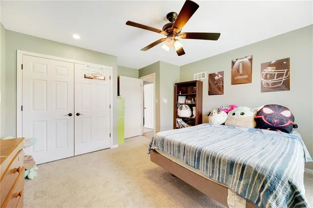 $499,900 | 16424 East George Franklyn Drive, Independence, MO 64055