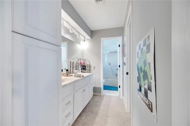 $499,900 | 16424 East George Franklyn Drive, Independence, MO 64055