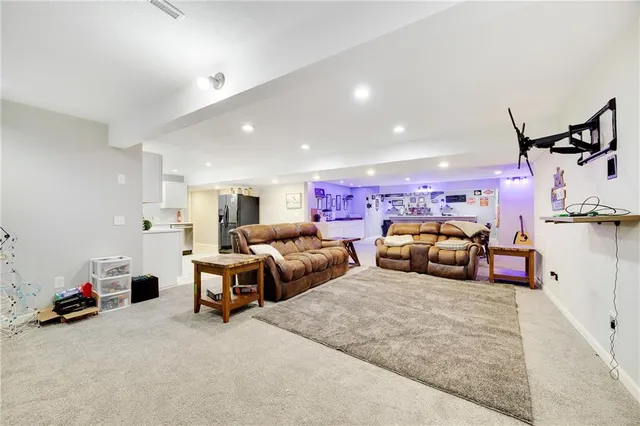 $499,900 | 16424 East George Franklyn Drive, Independence, MO 64055