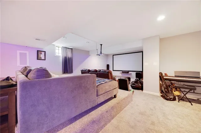 $499,900 | 16424 East George Franklyn Drive, Independence, MO 64055