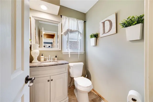 $499,900 | 16424 East George Franklyn Drive, Independence, MO 64055