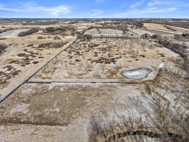 $585,000 | Lt2 Johnson Lane, Oconomowoc, WI 53066