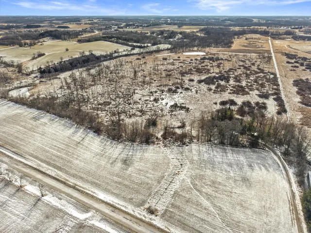 $585,000 | Lt2 Johnson Lane, Oconomowoc, WI 53066