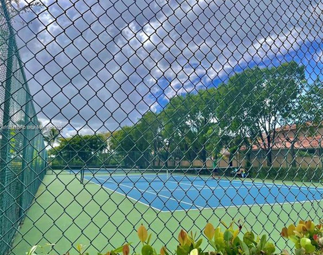 16972 Southwest 33rd Court, Unit 16972 Miramar, FL 33027 - Photo 4 of 15 a view of a backyard