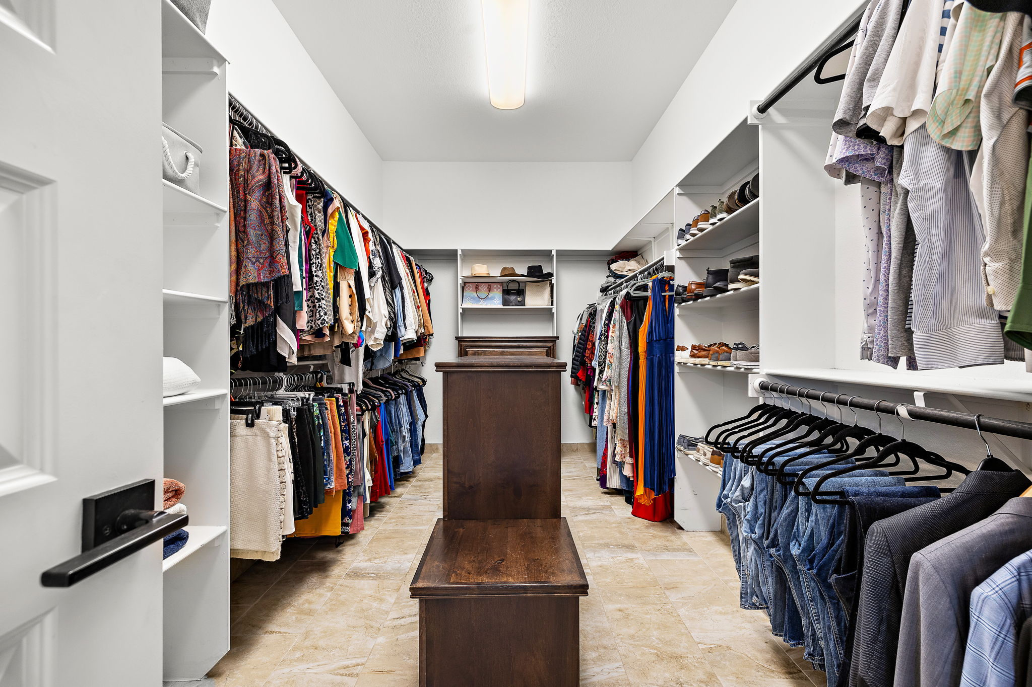117 Covington Cove Georgetown, TX 78628 - Photo 18 of 40 View of spacious closet