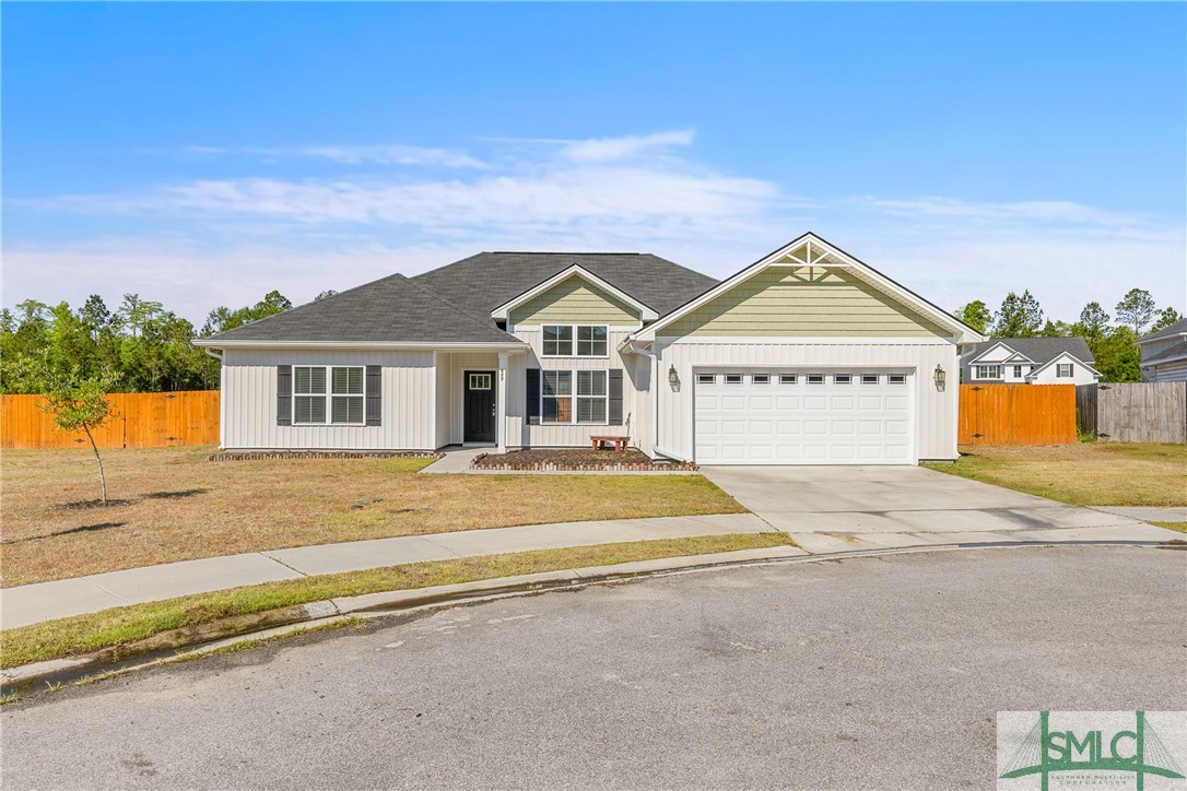 577 Rutledge Drive Hinesville, GA 31313 - Photo 1 of 32 Gallery Image 1